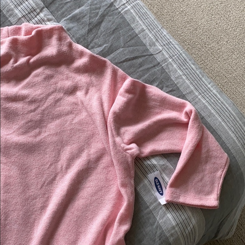 Light pink funnel neck sweater. XXL